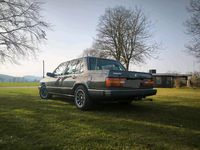Używany Volvo 760 143 KM (105 kW) 1989 Szary Sedan/Limuzyna