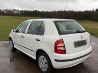 Gebraucht Skoda Fabia 54 PS (39 kW) 2004 Weiß Kleinwagen