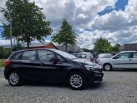 Gebraucht BMW 214 Active Tourer Basis 95 PS (69 kW) 2015 Schwarz Van / Kleinbus