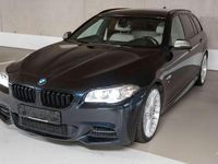 Gebraucht BMW 550 381 PS (280 kW) 2017 Carbonschwarz Kombi