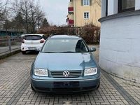 Second-hand VW Bora 101 CP (74 kW) 2004 Argintiu Break
