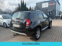 Gebraucht Dacia Duster Prestige 105 PS (77 kW) 2012 Schwarz SUV