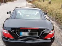 Second-hand Mercedes SLK200 184 CP (135 kW) 2011 Negru Cabrio