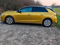 Gebraucht Opel Astra Elegance 110 PS (80 kW) 2023 Gold Limousine
