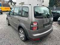 gebraucht VW Touran Cross Touran 1,4 TSITÜV Sitzheizung 7 Sitzer…….