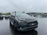 Gebraucht Citroën C4 Feel 99 PS (72 kW) 2017 Schwarz Limousine