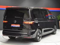 Gebraucht VW T7 Style 150 PS (110 kW) 2024 Schwarz Van