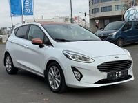 Gebraucht Ford Fiesta Titanium 101 PS (74 kW) 2017 Weiß Limousine