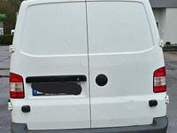 Gebraucht VW T5 140 PS (102 kW) 2012 Weiß Van