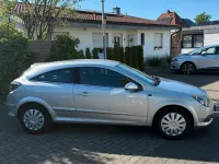 Gebraucht Opel Astra GTC 116 PS (85 kW) 2010 Silber Kleinwagen