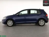 Gebraucht VW Golf VII 125 PS (91 kW) 2017 Blau (metallic) Limousine