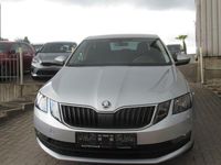 Gebraucht Skoda Octavia Ambition 116 PS (85 kW) 2018 Silber Limousine