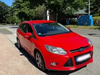 Gebraucht Ford Focus 140 PS (102 kW) 2013 Rot Kombi