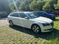 Gebraucht Skoda Superb Style 190 PS (139 kW) 2018 Weiß Kombi