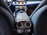 Second-hand Mercedes E400 340 CP (250 kW) 2019 Negru Break