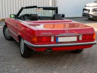 Gebraucht Mercedes SL300 179 PS (131 kW) 1987 Rot Cabrio