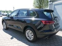 Gebraucht VW Touareg 286 PS (210 kW) 2019 Deep black perleffekt SUV