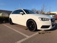 Gebraucht Audi A3 Ambiente 150 PS (110 kW) 2014 Weiß Limousine