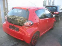 Gebraucht Toyota Aygo Cool 68 PS (50 kW) 2010 Rot Kleinwagen