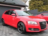 Gebraucht Audi A3 Ambiente 160 PS (117 kW) 2011 Rot Kleinwagen