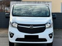 Gebraucht Opel Vivaro 125 PS (91 kW) 2018 Weiß Van / Kleinbus