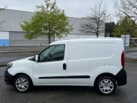 Gebraucht Fiat Doblò Lounge 95 PS (69 kW) 2018 Weiß Van / Kleinbus