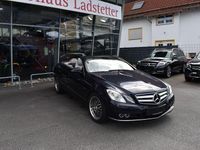 Gebraucht Mercedes E250 Elegance 204 PS (150 kW) 2011 Blau Cabrio