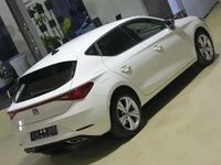 Second-hand Seat Leon FR 204 CP (150 kW) 2022 Alb Berlinǎ