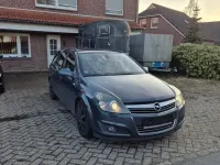 Gebraucht Opel Astra 140 PS (102 kW) 2009 Limousine
