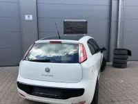Gebraucht Fiat Punto Evo 69 PS (50 kW) 2011 Weiß Kleinwagen