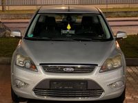 Gebraucht Ford Focus Titanium 136 PS (100 kW) 2008 Silber Kombi