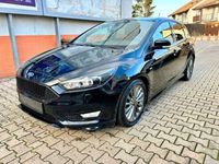 gebraucht Ford Focus Lim. ST-Line Navi/Autom./Xenon/Sitzh.