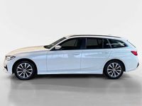 Gebraucht BMW 318 Sport Line 156 PS (114 kW) 2022 Alpinweiß uni Kombi