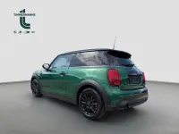 Gebraucht Mini Cooper Classic 136 PS (100 kW) 2023 Grün Kleinwagen