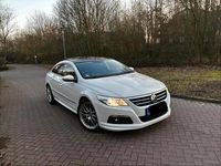 Gebraucht VW Passat R 300 PS (220 kW) 2011 Weiß Limousine
