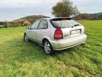 Second-hand Honda Civic 160 CP (117 kW) 2000 Argintiu
