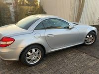 Gebraucht Mercedes SLK200 163 PS (119 kW) 2007 Silber Cabrio