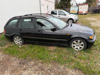 Gebraucht BMW 320 150 PS (110 kW) 2002 Schwarz Kombi