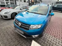Gebraucht Dacia Sandero 90 PS (66 kW) 2013 Blau Limousine