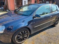 Gebraucht VW Golf V 75 PS (55 kW) 2004 Blau Kleinwagen