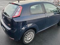 Gebraucht Fiat Punto 2014 Blau Kleinwagen