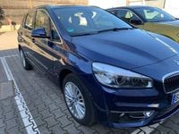 Gebraucht BMW 225 Active Tourer iPerformance 224 PS (164 kW) 2017 Blau Van / Kleinbus
