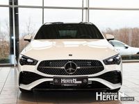 Gebraucht Mercedes CLA200 AMG 150 PS (110 kW) 2024 Unilack polarweiß Limousine