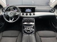 Gebraucht Mercedes E220 194 PS (142 kW) 2018 Schwarz Limousine