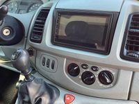 Gebraucht Opel Vivaro 100 PS (73 kW) 2006 Weiß Van / Kleinbus