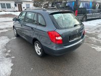 Gebraucht Skoda Fabia 70 PS (51 kW) 2009 Grau Kombi