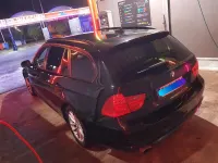 Gebraucht BMW 320 184 PS (135 kW) 2010 Schwarz Kombi