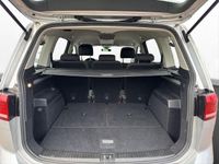 Gebraucht VW Touran Active 150 PS (110 kW) 2021 Silber Van / Kleinbus