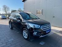 Gebraucht Ford Kuga Titanium 150 PS (110 kW) 2018 Schwarz SUV