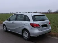 Gebraucht Mercedes B180 122 PS (89 kW) 2015 Silber Van / Kleinbus